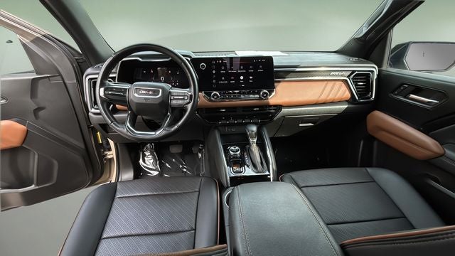 2023 GMC Canyon AT4