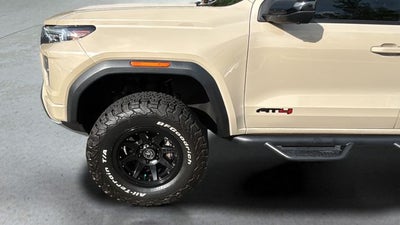 2023 GMC Canyon AT4