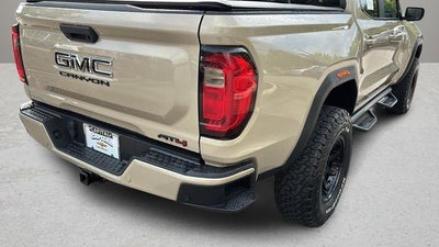 2023 GMC Canyon AT4