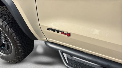 2023 GMC Canyon AT4