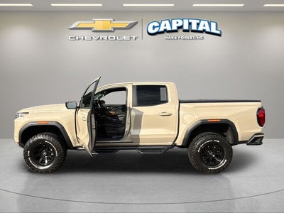 2023 GMC Canyon AT4