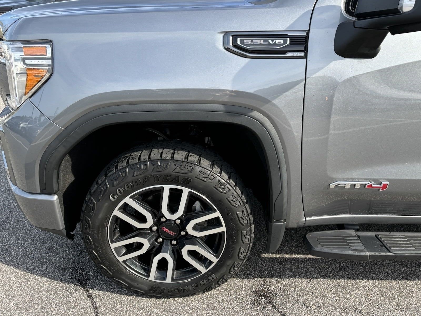 2021 GMC Sierra 1500 AT4