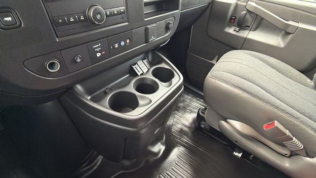 2025 GMC Savana 2500 Work Van