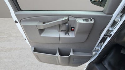 2025 GMC Savana 2500 Work Van