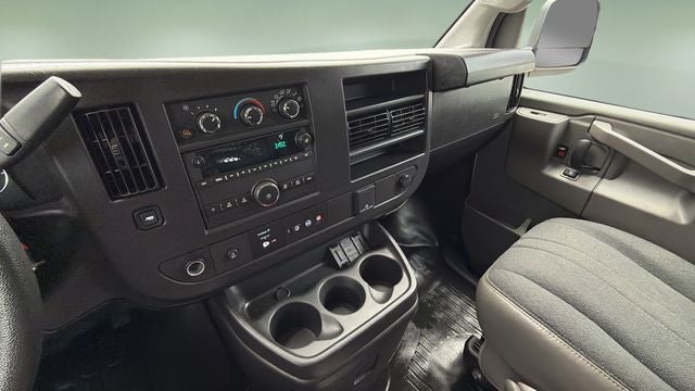 2025 GMC Savana 2500 Work Van