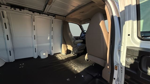 2023 GMC Savana 2500 Work Van Cargo Van