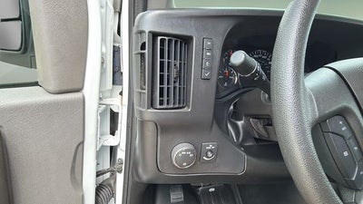 2025 GMC Savana 2500 Work Van