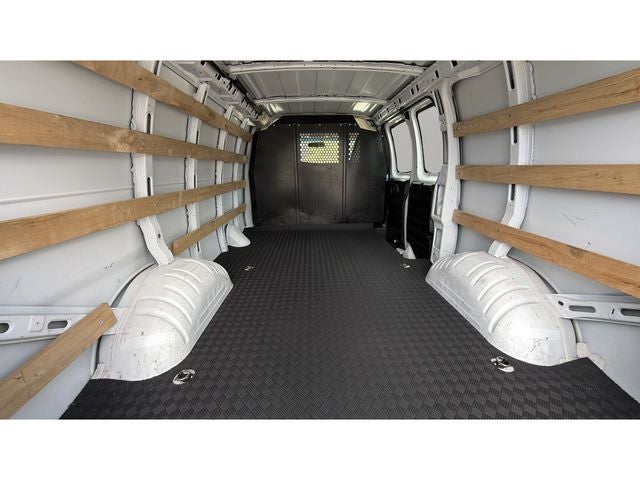 2025 GMC Savana 2500 Work Van