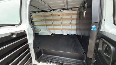 2025 GMC Savana 2500 Work Van
