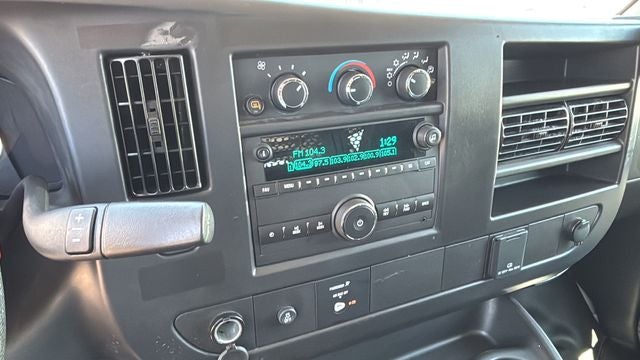 2025 GMC Savana 2500 Work Van