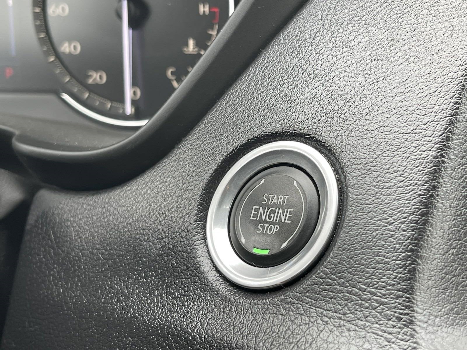 2023 Cadillac XT4 FWD Premium Luxury