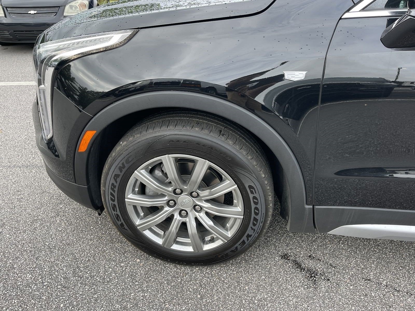 2023 Cadillac XT4 FWD Premium Luxury