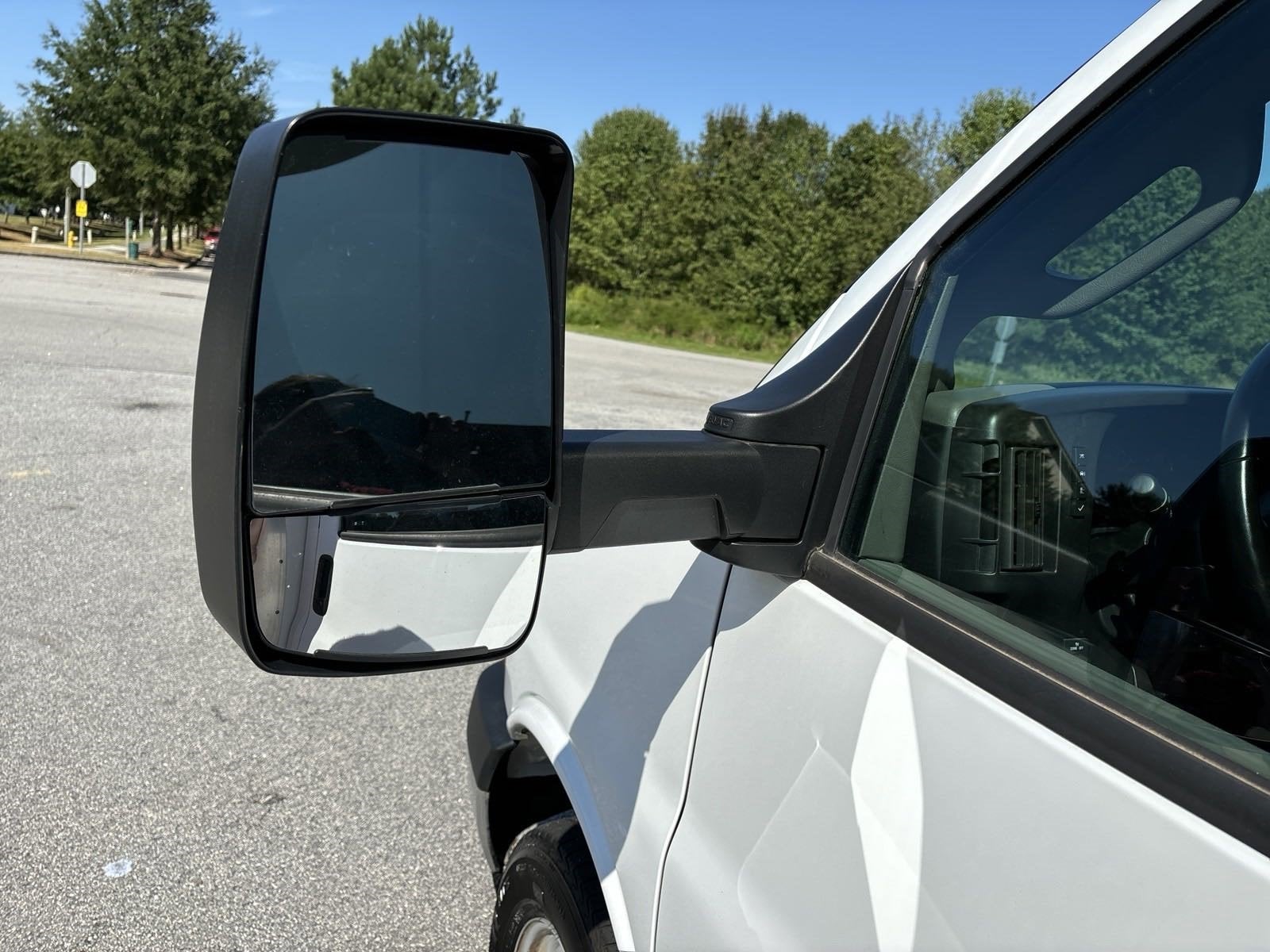 2022 Chevrolet Express Commercial Cutaway Work Van