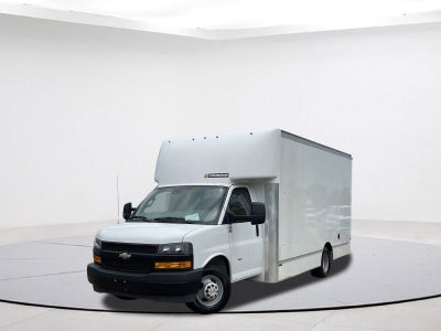 2021 Chevrolet Express Commercial Cutaway Work Van