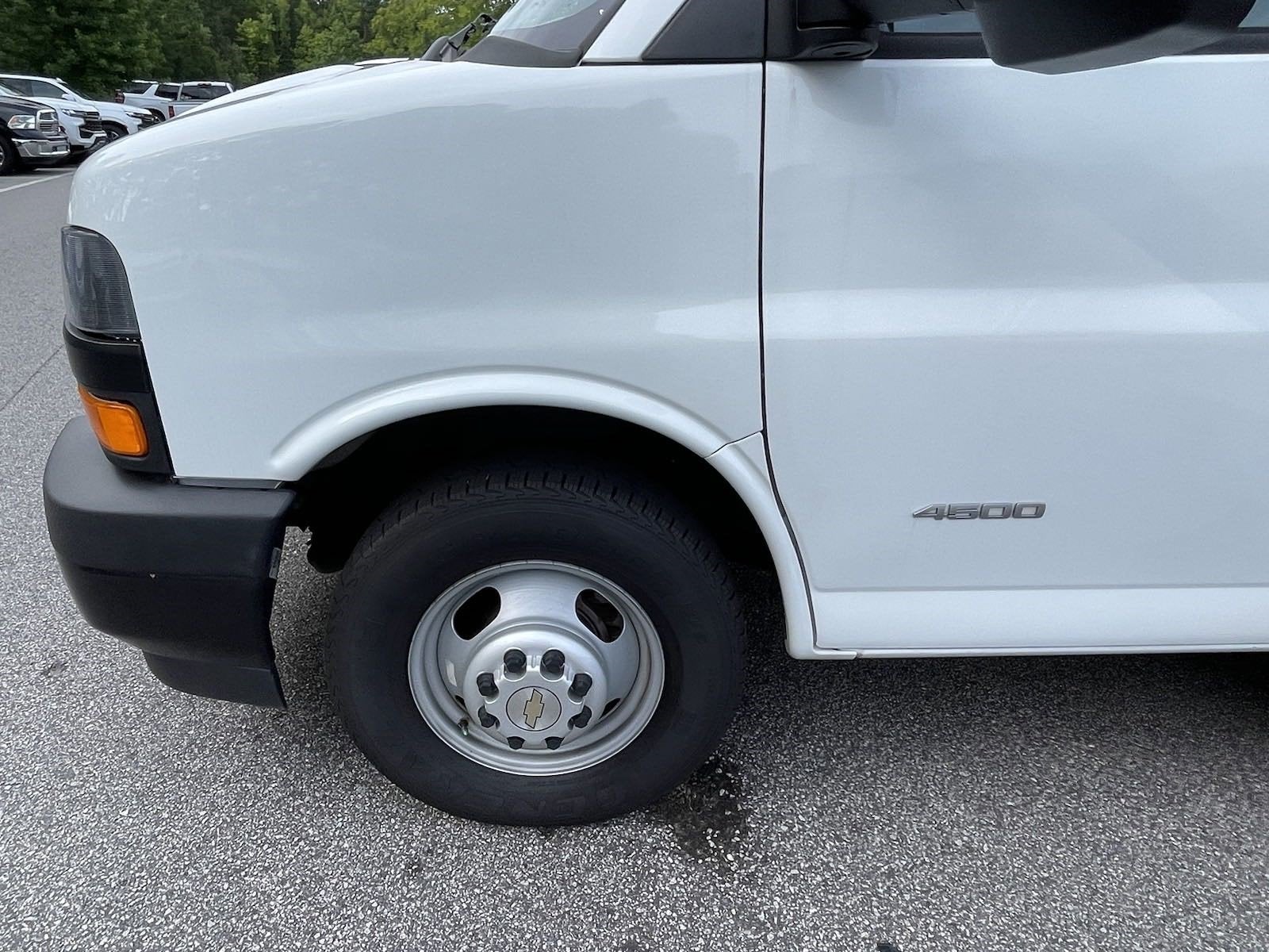 2021 Chevrolet Express Commercial Cutaway 4500 Series