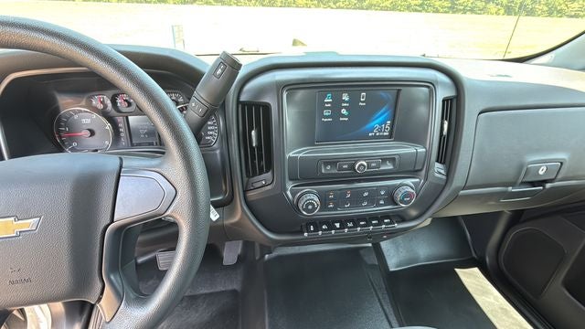 2023 Chevrolet Silverado 5500HD Work Truck 9' Hauler Body