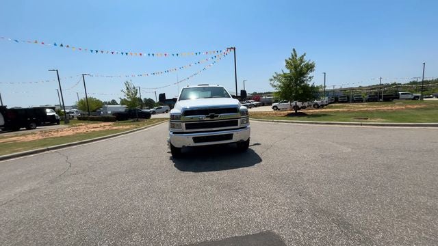 2023 Chevrolet Silverado 5500HD Work Truck 9' Hauler Body