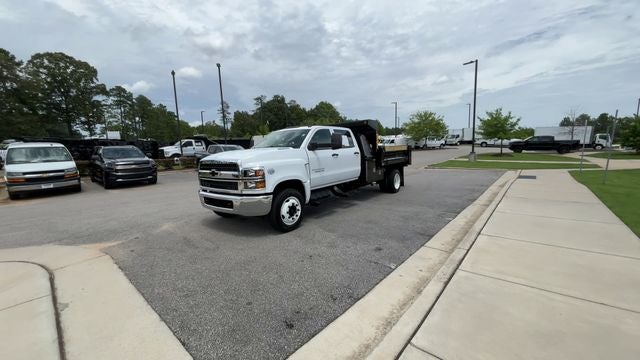2023 Chevrolet Silverado 5500HD Work Truck 13' Landscape Dump