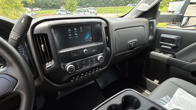 2023 Chevrolet Silverado 5500HD Work Truck 13' Landscape Dump