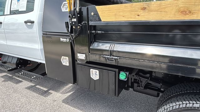 2023 Chevrolet Silverado 5500HD Work Truck 13' Landscape Dump