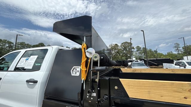 2023 Chevrolet Silverado 5500HD Work Truck 13' Landscape Dump