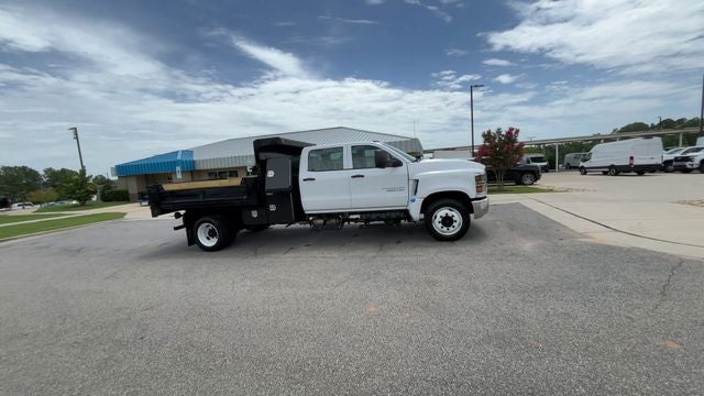 2023 Chevrolet Silverado 5500HD Work Truck 13' Landscape Dump