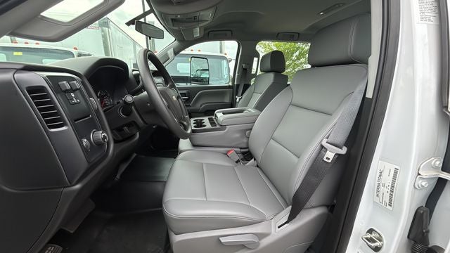 2023 Chevrolet Silverado 5500HD Work Truck 11' Enclosed Service Body