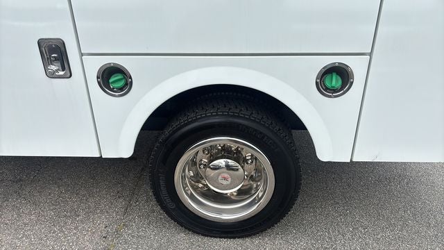 2023 Chevrolet Silverado 5500HD Work Truck 11' Enclosed Service Body