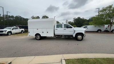 2023 Chevrolet Silverado 5500HD Work Truck 11' Enclosed Service Body