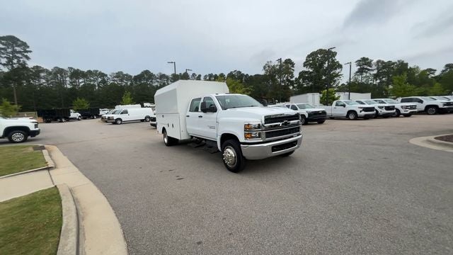 2023 Chevrolet Silverado 5500HD Work Truck 11' Enclosed Service Body