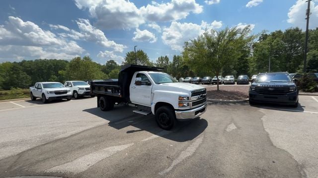 2023 Chevrolet Silverado 5500HD Work Truck