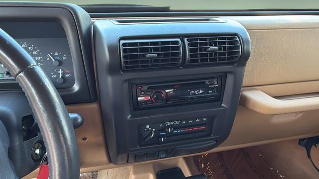 1998 Jeep Wrangler Sahara