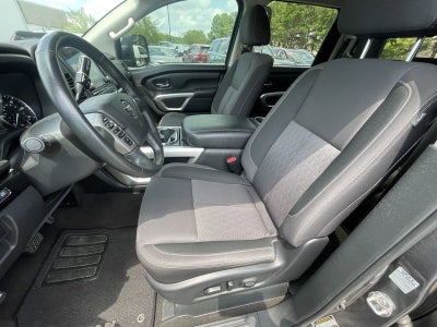 2022 Nissan Titan SV