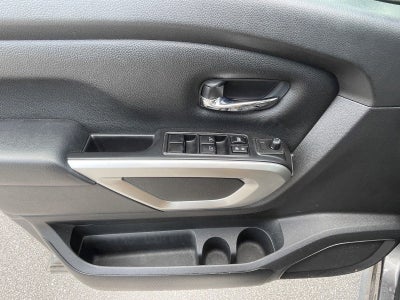 2022 Nissan Titan SV