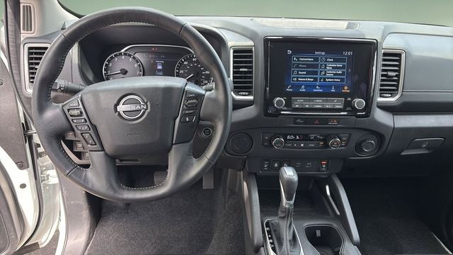 2024 Nissan Frontier SL