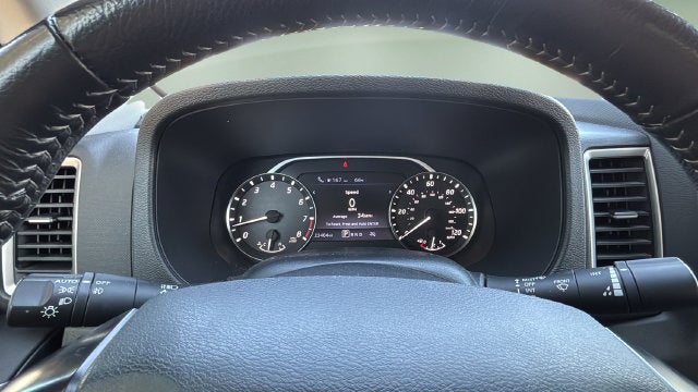 2024 Nissan Frontier SV