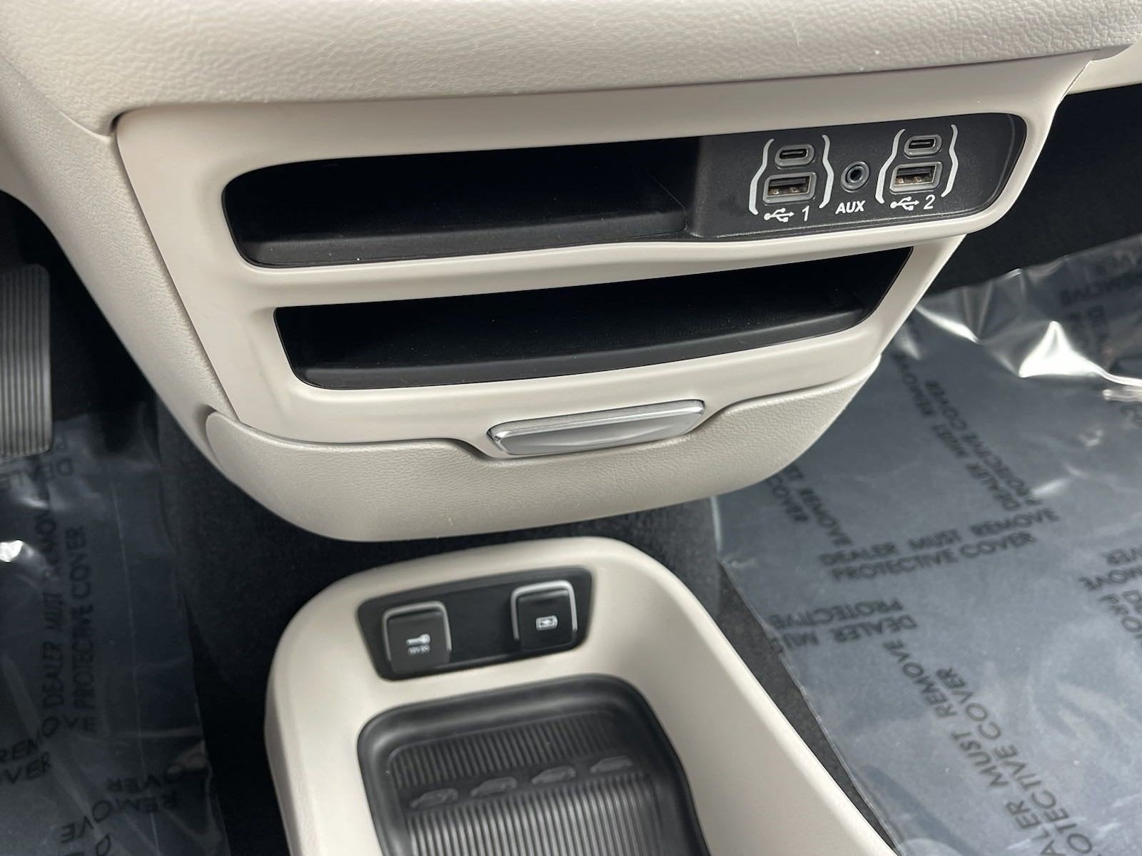 2021 Chrysler Pacifica Touring L