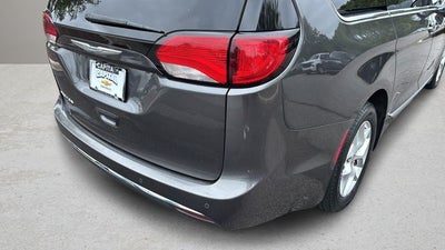 2017 Chrysler Pacifica Touring L Plus