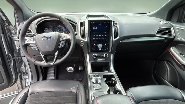 2023 Ford Edge ST Line
