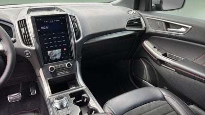 2023 Ford Edge ST Line