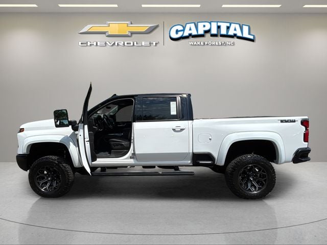 2025 Chevrolet Silverado 2500HD LTZ