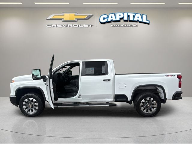 2024 Chevrolet Silverado 2500HD Custom