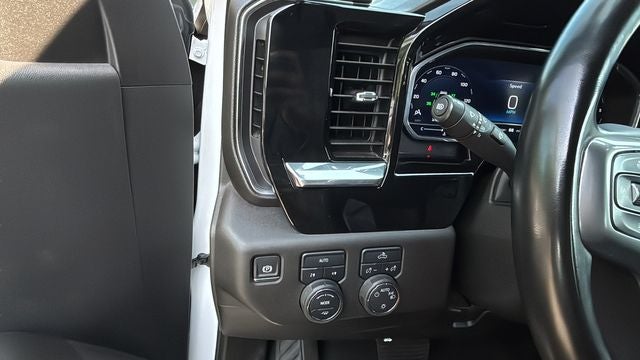 2025 Chevrolet Silverado 1500 LT LT1