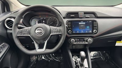2025 Nissan Versa 1.6 SR