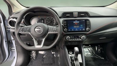 2025 Nissan Versa 1.6 SR