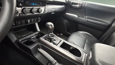 2023 Toyota Tacoma Limited V6