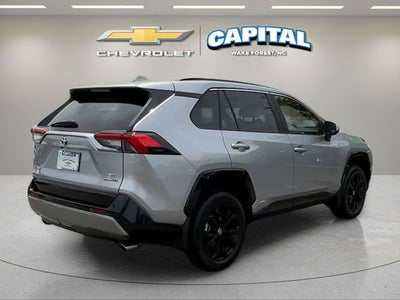 2024 Toyota RAV4 Hybrid SE