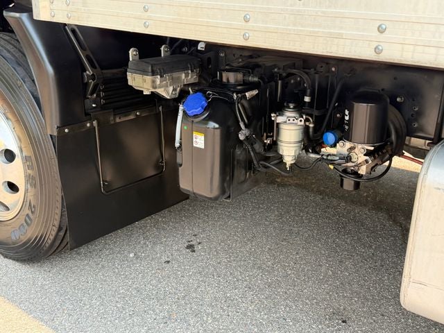 2020 Chevrolet 6500XD LCF Diesel Base