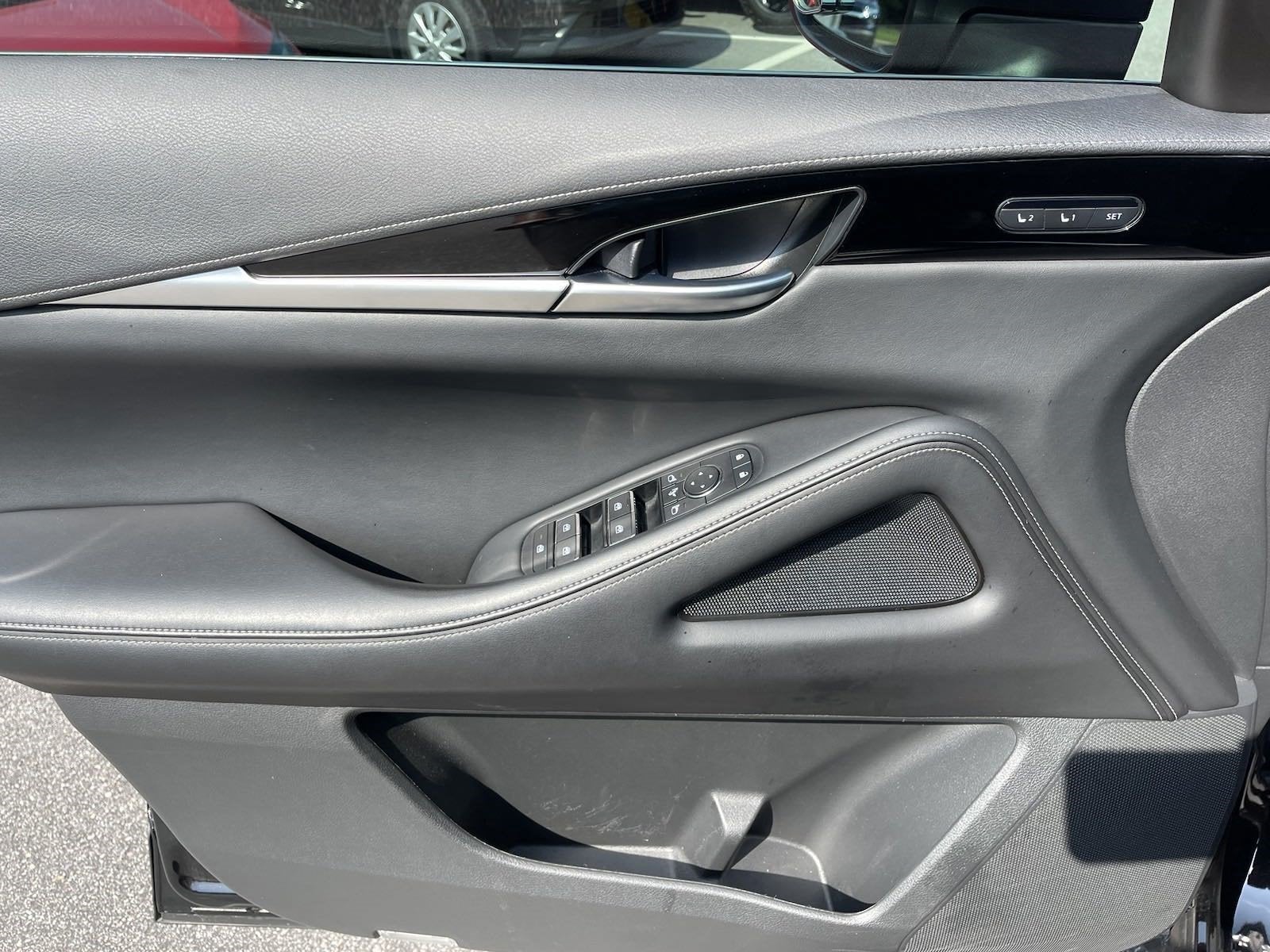 2024 INFINITI QX60 PURE