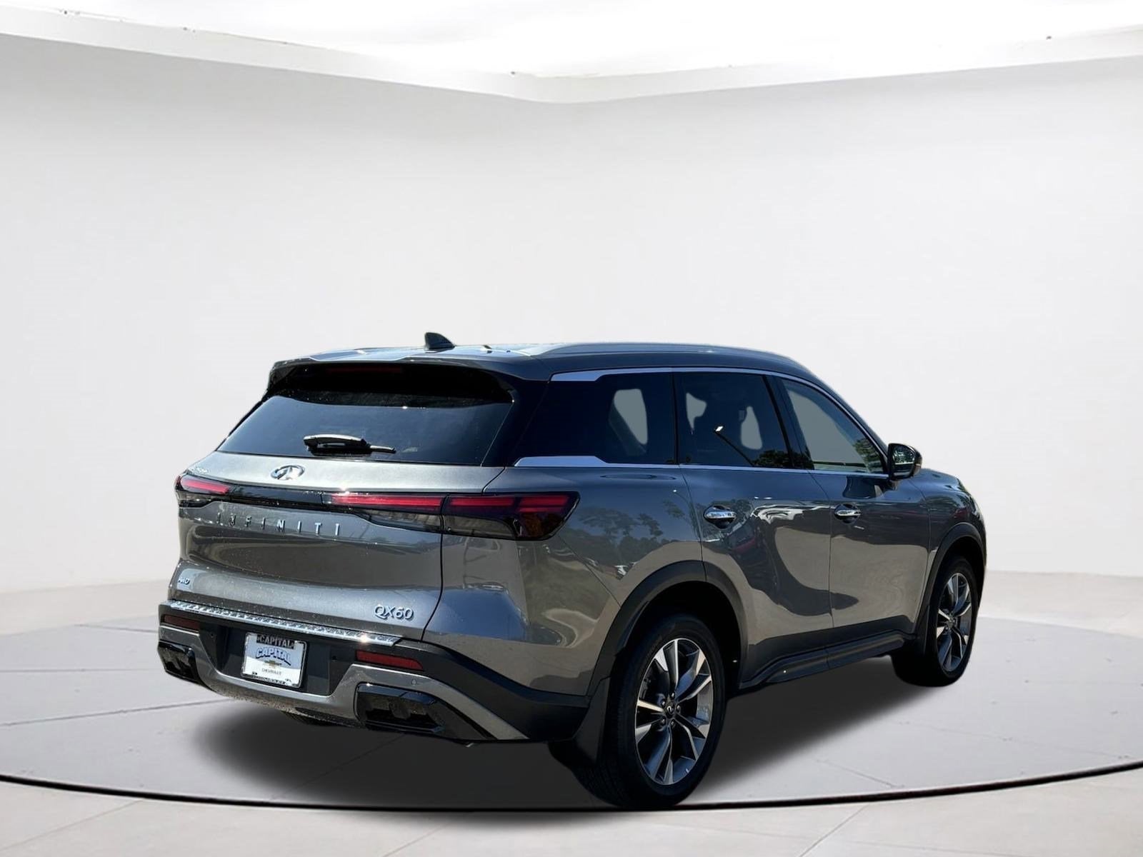 2023 INFINITI QX60 LUXE